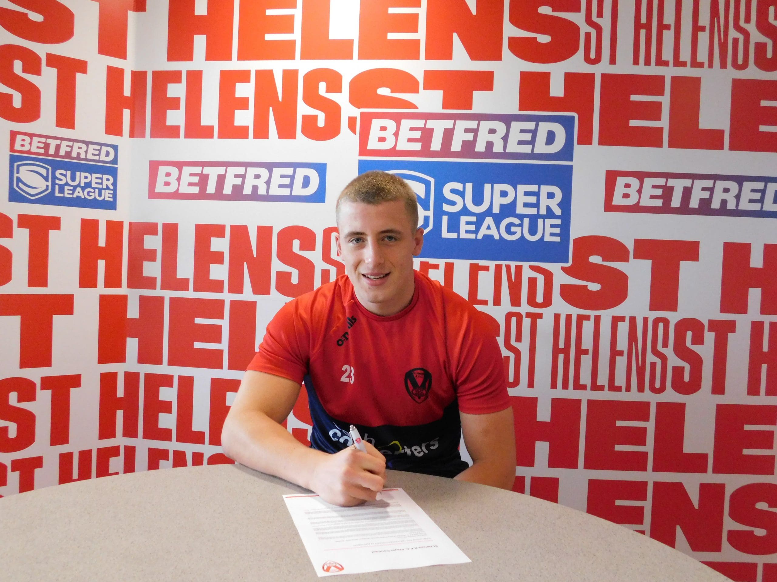Wingfield pays thanks to Club after signing new deal - Saints TV
